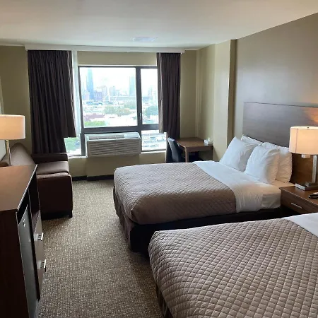 Astoria Delancy Inn & Suites-3